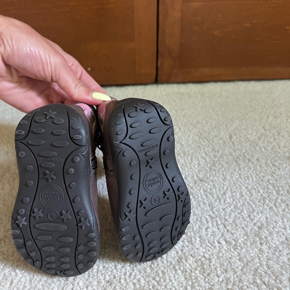 Wonder Nation Pink and Brown Butterfly Kids Boots - Picture 5 of 7